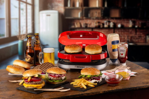ARIETE APARAT ZA HAMBURGERJE MOD.205 RDEČ - Image 3